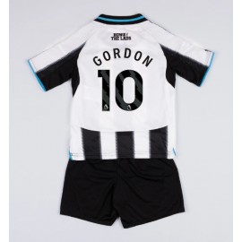 Newcastle United Anthony Gordon #10 Hjemmebanetrøje Børn 2025-26 Kortærmet (+ Korte bukser)